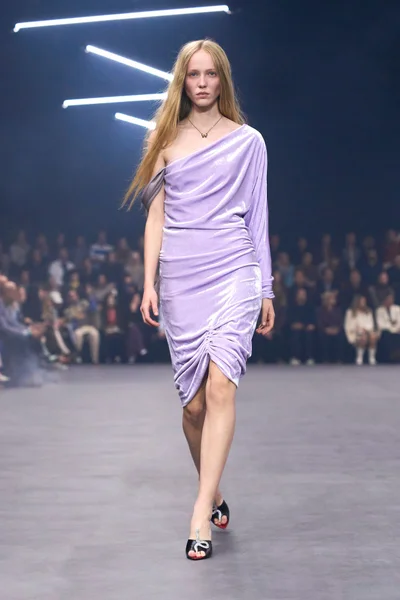 Look 53